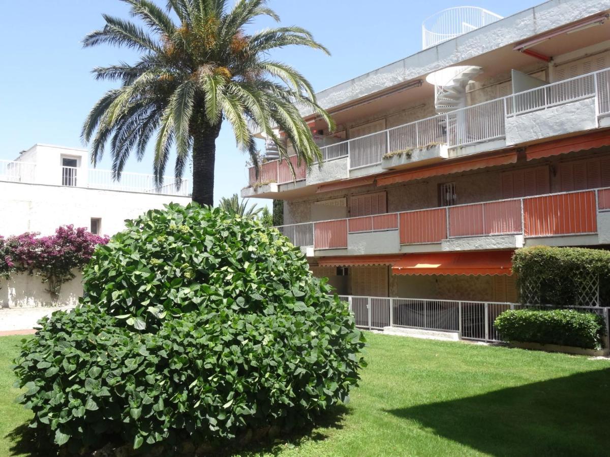 Apartment Les Patios-7 By Interhome Saint-Tropez Luaran gambar